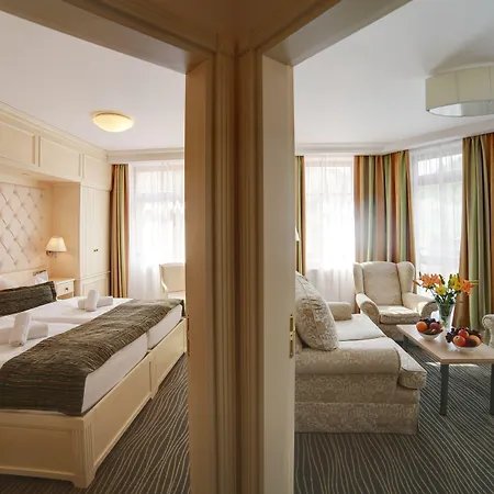 Ξενοδοχείο Ambiente Wellness & Κάρλοβι Βάρι