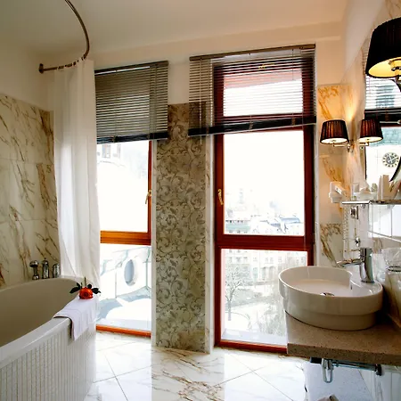 Ambiente Wellness & Hotel 4*